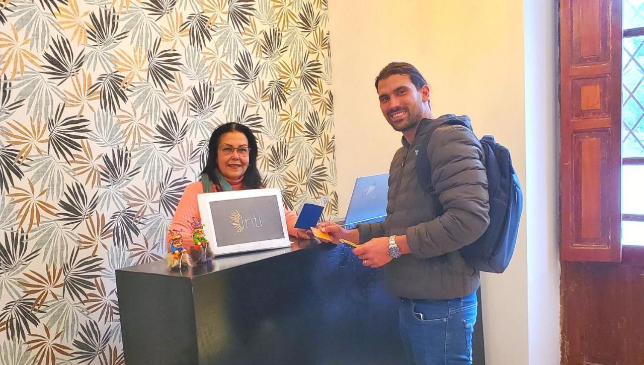 Hotel Inti Quito Luaran gambar