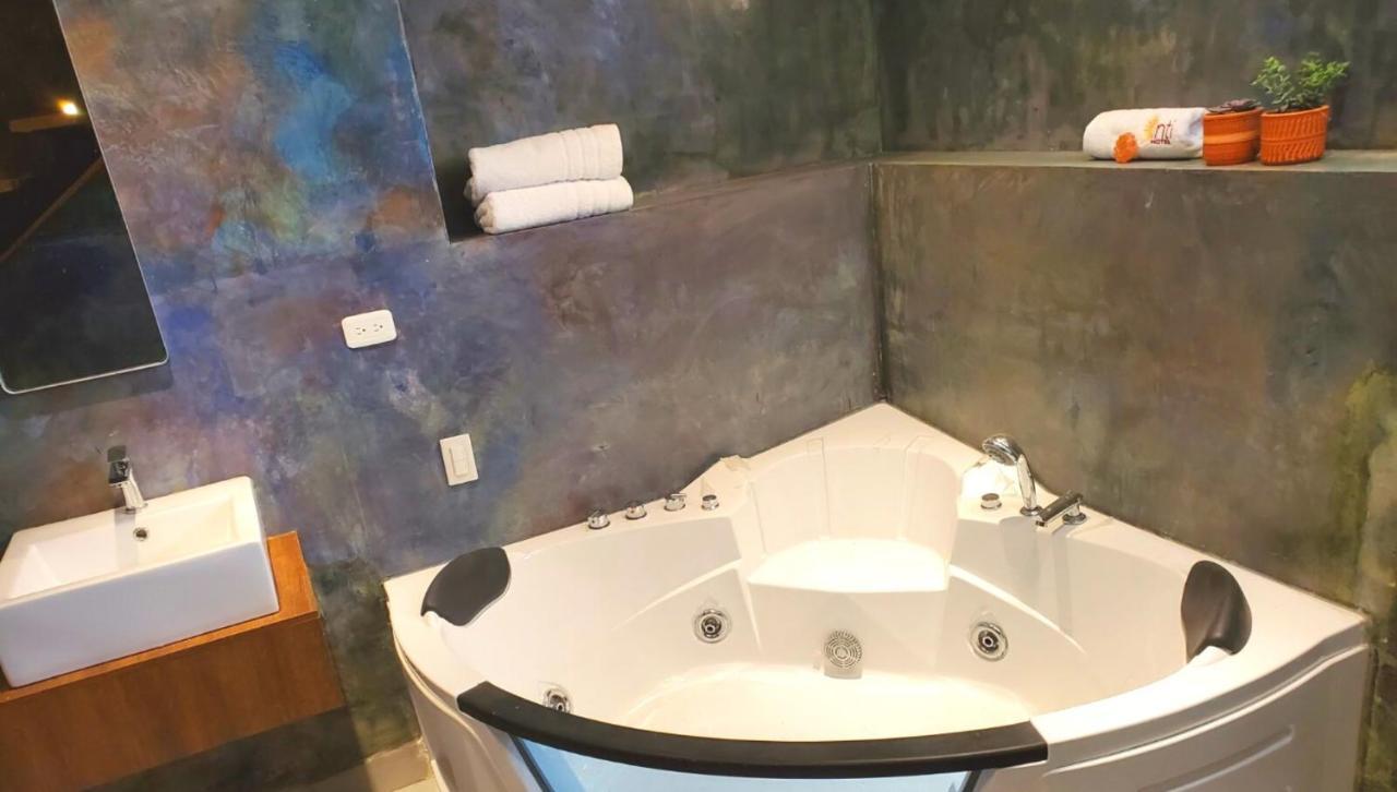 Hotel Inti Quito Luaran gambar